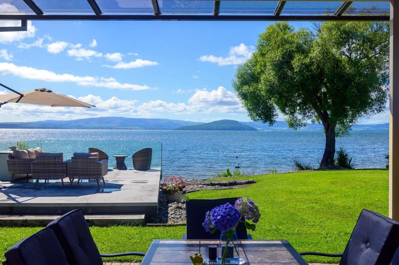 Tranquility Lakefront Rotorua Buitenkant foto